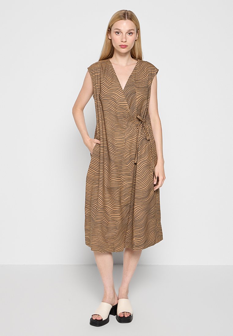 Marimekko Jurk bruin