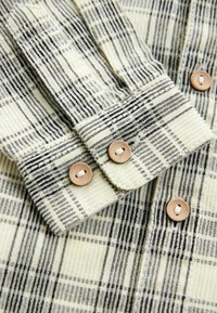 Next CHECK - Skjorter - ecru cream with character pocket