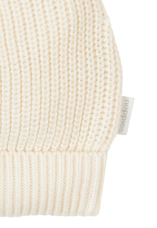 Mütze – butter cream