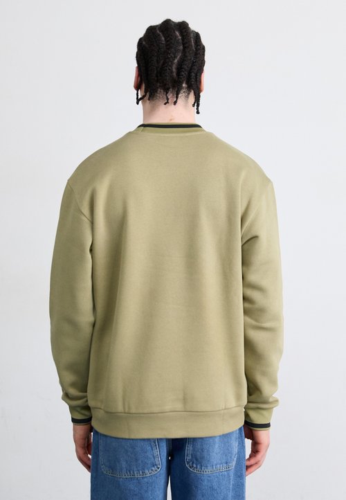 adidas CREWNECK - Sudadera - orbit green — photo 3