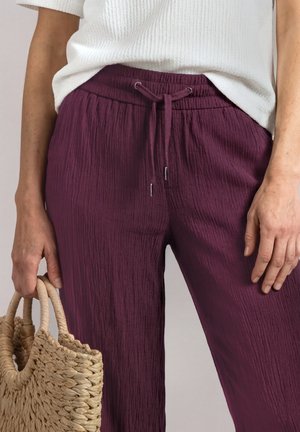 Street One, MID WAIST WIDE LEG HOSE IM LOOSE FIT - Pantalon classique - rustic rouge