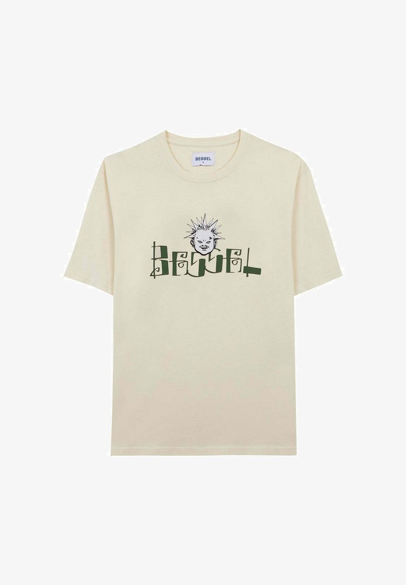 Camiseta de algodón color crema con un gráfico de una cara estilizada con cabello puntiagudo y texto verde que dice "BEDEL" debajo. Mangas cortas.