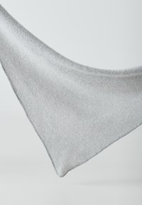 OPUS AMADSI  - Halsdoek - hazy fog melange