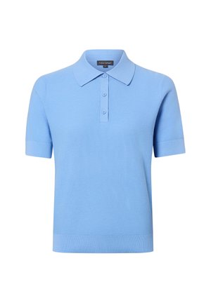 Lichtblauw poloshirt met korte mouwen, drie knopen en een platte kraag, gemaakt van een gestructureerde stof.