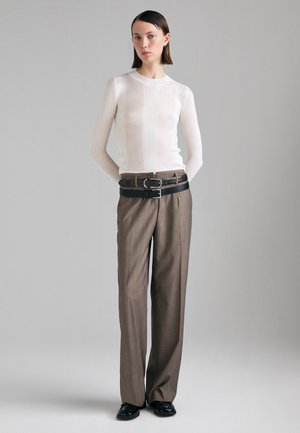 Sisley, KNITTED SWEATER - Strickpullover - white