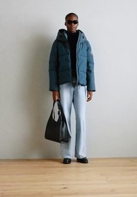Ecoalf JACKET WOMAN - Vinterjakke - plumb