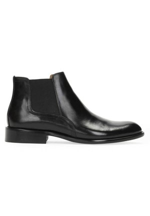 Stiefelette - black