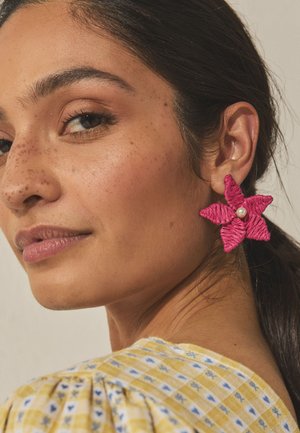Next, STATEMENT FLOWER STUD - Ohrringe - pink