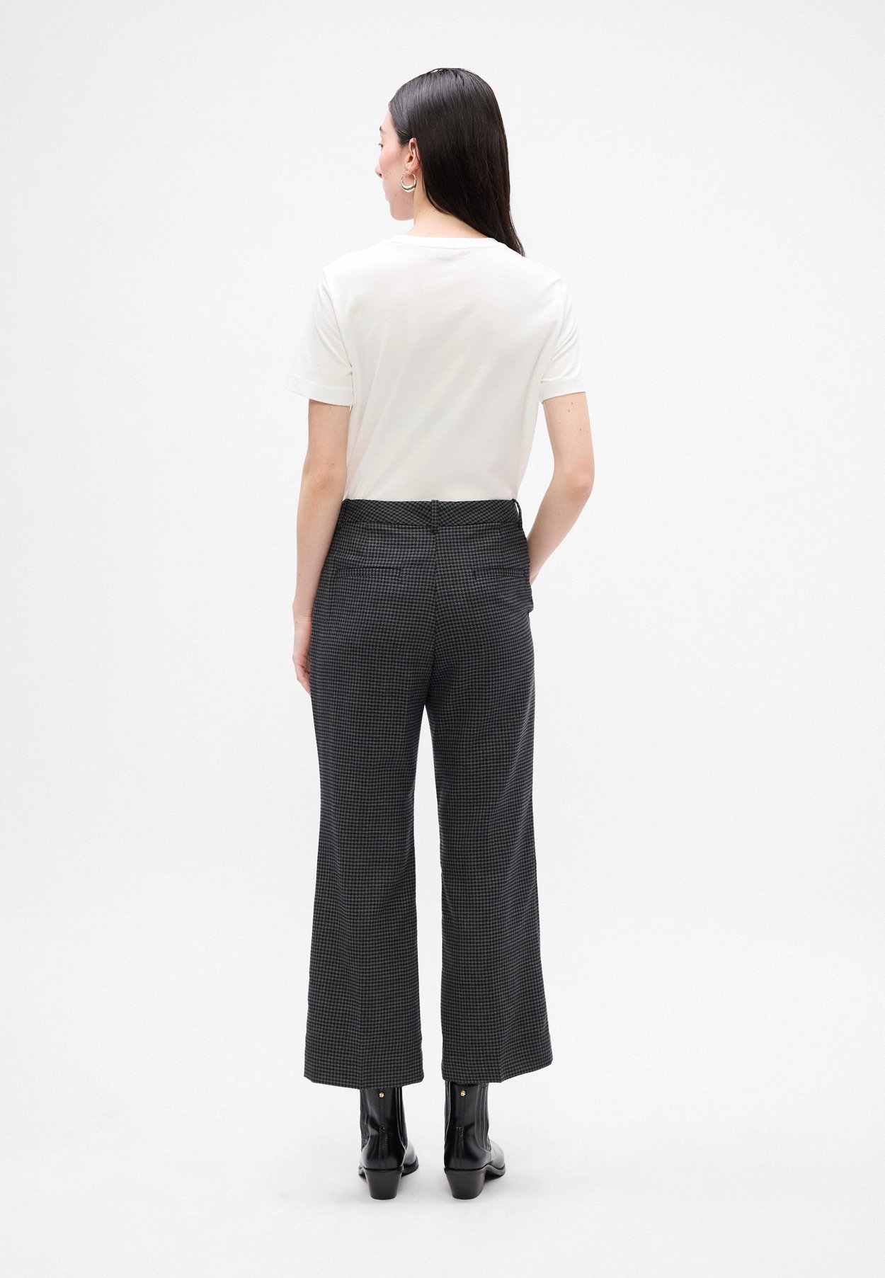CHECKED CROPPED FLARE SLACK