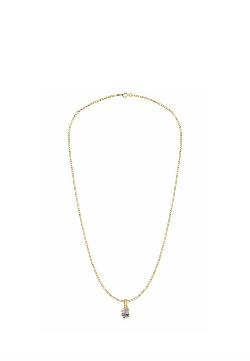 Naszyjnik w kolorze złota z delikatnym łańcuszkiem i zawieszką w kształcie łzy. Zawieszka ma umieszczony u podstawy przezroczysty kamień szlachetny.
