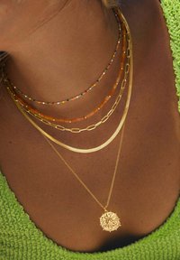 SINGULARU - Collana Dots. Catena in Argento Sterling 925 con Placcatura Oro 18Kt e Sfere. Regolabile fino a 55 cm. Gioielli da Donna