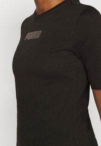 Puma T-shirt med print - black
