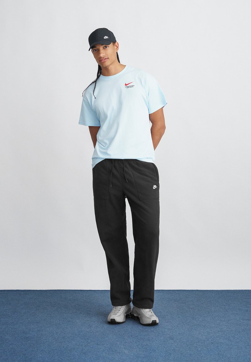Nike Sportswear TEE - Triko s potiskem - celestine blue