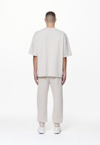 Pegador LOGO JOGGER - Træningsbukser - washed dust cream