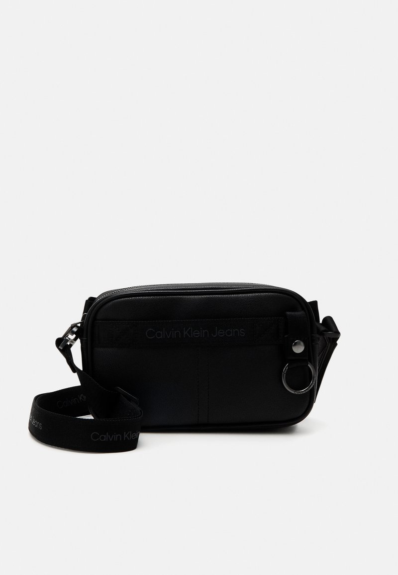 Calvin Klein Jeans ULTRALIGHT CAMERA BAG Geantă crossbody black