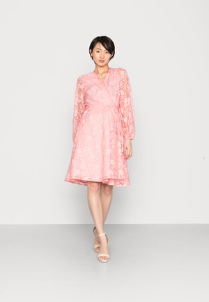MACIAIW DRESS - Day dress - smoothie pink