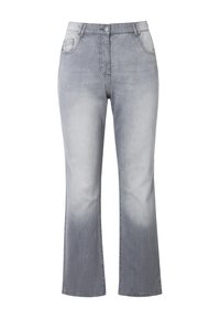 Jeans flare in denim grigio con finitura sbiadita, tasche frontali e chiusura con bottone. Tessuto leggero con una texture liscia.