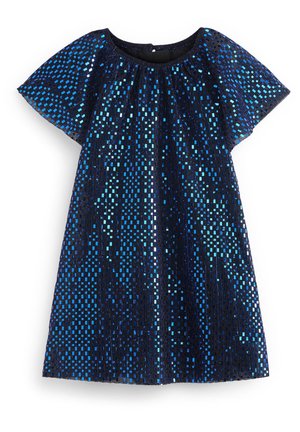 Robe bleu foncé à manches courtes avec un col rond et un motif de sequins carrés bleus brillants sur toute la surface.