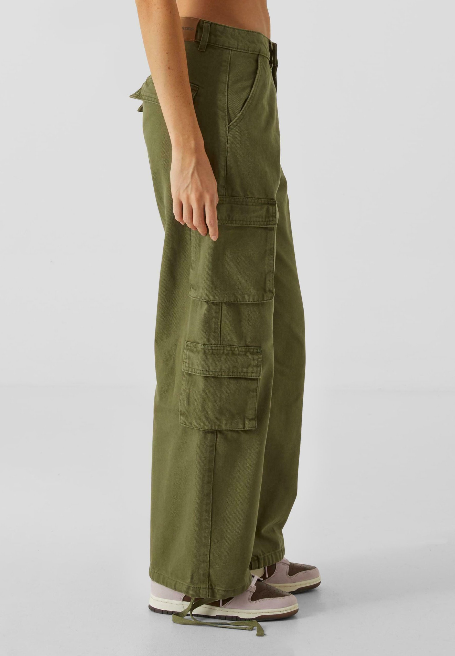 2Y Studios Cargo trousers - khaki - Zalando