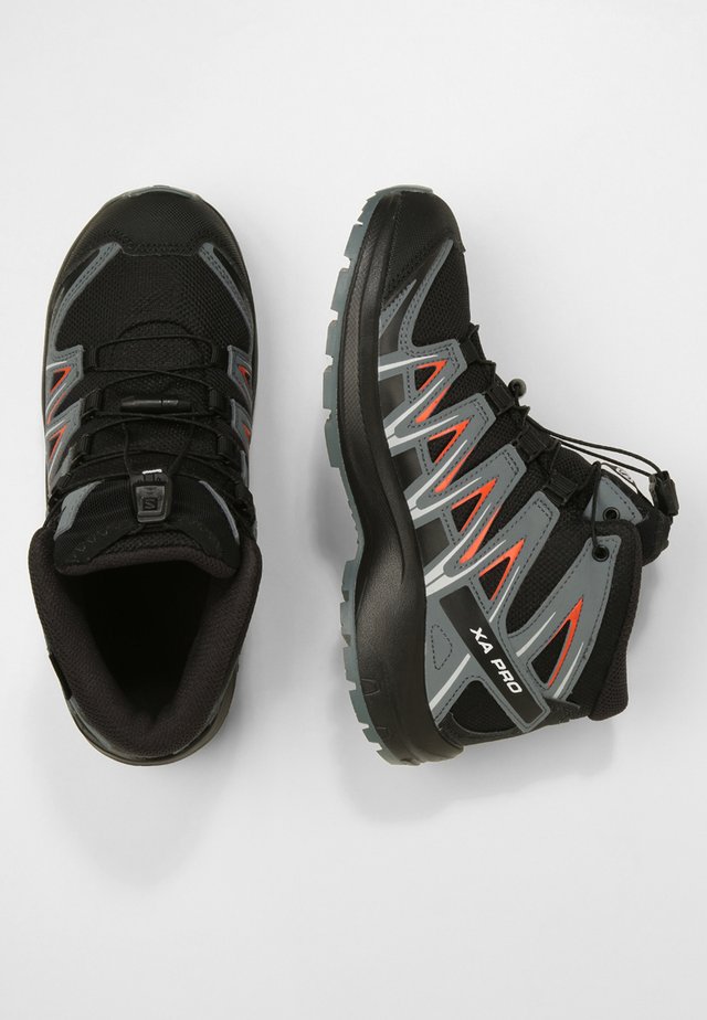 XA PRO 3D MID J - Fjellsko - black/stormy weather/cherry tomato