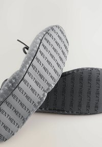 Next REGULAR FIT  - Hjemmesko - grey sparkle