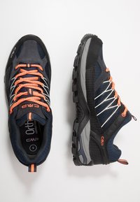 CMP RIGEL LOW TREKKING SHOES WP - Hikingschuh - antracite/flash orange