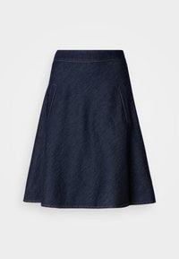 Mørk denim A-formet skjørt med middels høy midje, to sidelommer og kontrastsying langs kantene. Glatt tekstur.