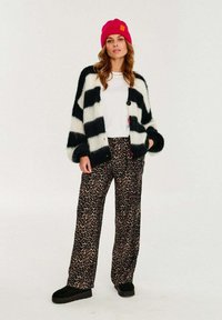 NAOKO Kardigán - black