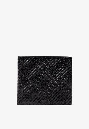 Portafoglio nero in materiale sintetico testurizzato, con design a motivi e forma rettangolare. Nessun hardware o accenti visibili.