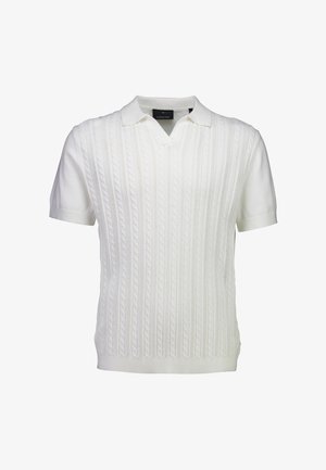 Jersey polo blanco de manga corta con patrón de punto trenzado, diseño de cuello en V y detalles acanalados en el dobladillo y las mangas. Textura suave.