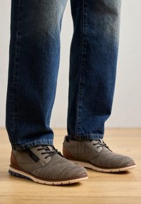 Sneakers laag - taupe