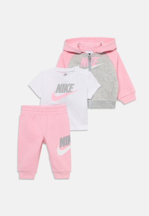 Nike Sportswear COLOR BLOCKED SET UNISEX - Survêtement - medium soft pink