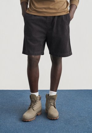 REYNOLD FORSYTH - Pantaloni scurți - shale  dusky washed