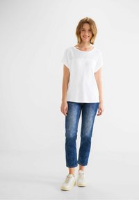 Street One MIT DETAILS - Camiseta básica - white