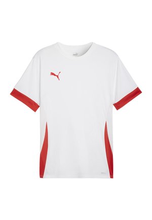 Weißes T-Shirt mit roten Akzenten, ausgestattet mit einem Rundhalsausschnitt, kurzen Ärmeln und einem kleinen Puma-Logo auf der oberen Brust. Hergestellt aus atmungsaktivem Material.
