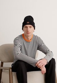 BOSS FANTASTICO UNISEX - Beanie - black
