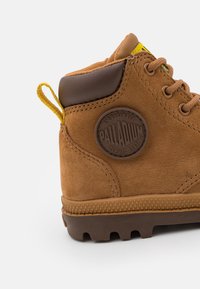 Palladium Botki sznurowane
