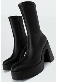 Stradivarius High heeled ankle boots - black