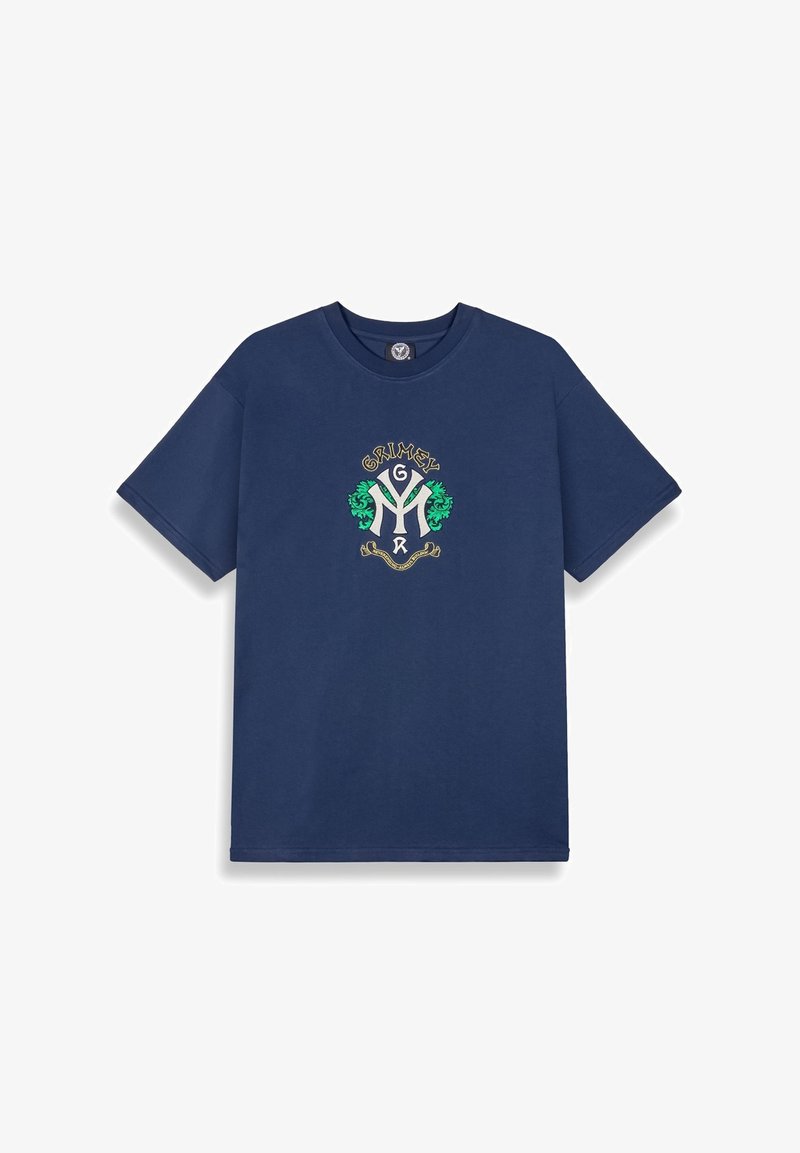 Camiseta de algodón azul marino de manga corta, con un gráfico central en blanco y verde, que incluye el texto "GRIMEY" y acentos florales.