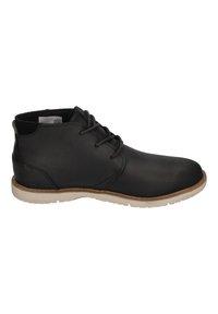Botine negre din piele, cu vârful rotunjit, design cu șireturi și talpă din cauciuc de culoare deschisă. Textură netedă și detalii de cusătură subtile.