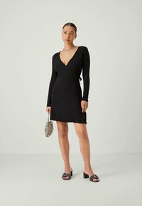 Even&Odd Petite Robe en jersey - black