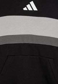 adidas Performance SEASONAL ESSENTIALS TIBERIO JUNIOR UNISEX - Sweatshirt - black/white/grey two
