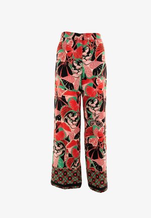 Pantalons larges avec un motif floral en rouge, rose et vert sur fond noir, avec un ourlet décoratif. Fabriqués en tissu léger.