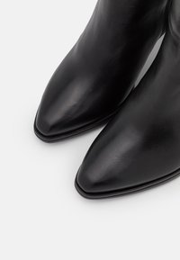 WONDERS Botas de tacón - black