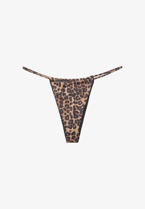 Bikinibroekje in luipaardprint met smalle verstelbare zijsneden en een geraffineerde elastische tailleband op een witte achtergrond.