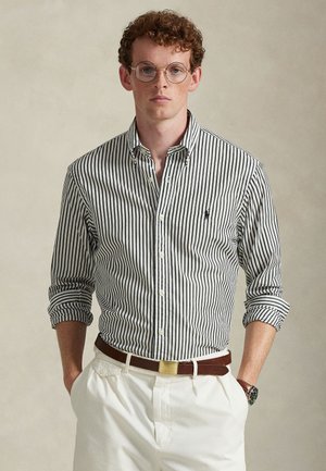 CUSTOM FIT STRIPED BROADCLOTH SHIRT
 - Πουκάμισο - 3249e white polo black