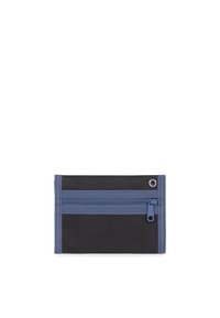 Portafoglio nero con cerniera e dettagli blu, di forma rettangolare, in materiale tessile, con una tasca con cerniera visibile nella parte anteriore.