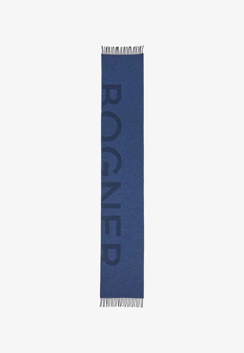 Écharpe bleu marine avec le texte "BOGNER" en bleu foncé imprimé de manière bien visible, présentant des franges le long des bords et une texture douce.