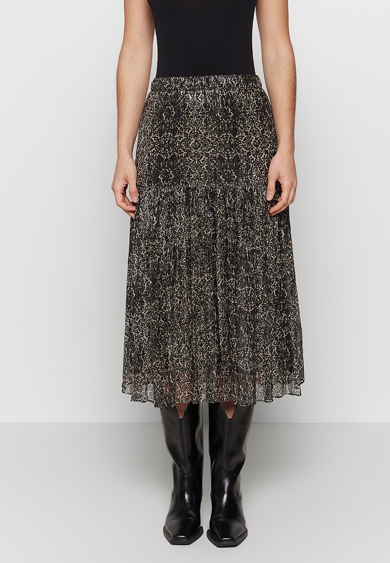 Vanessa Bruno Maxirok zwart