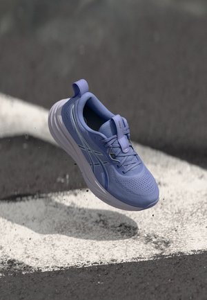 GEL PULSE 17 - Hardloopschoenen voor op de weg - bluebell/white